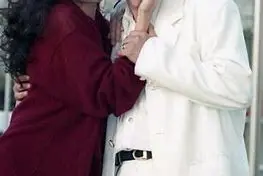 《我愛我妻我愛子》：家庭港湾下的暗流涌动，一次关于背叛与救赎的深刻拷问